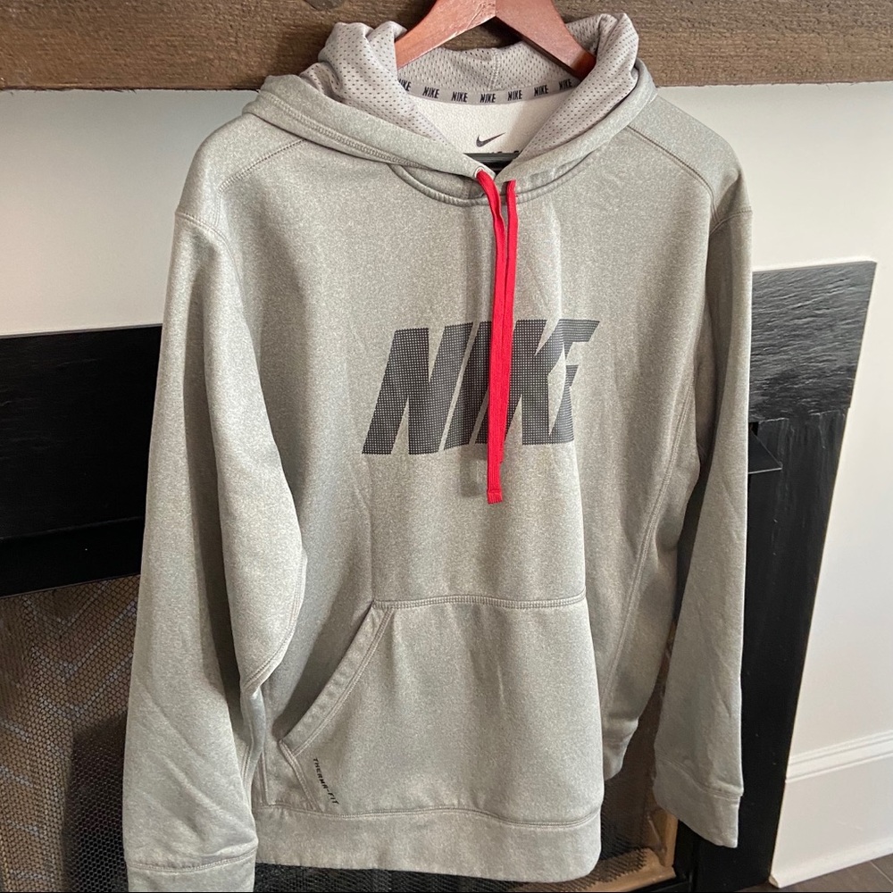 Nike Therma-Fit Long Sleeve Hoodie Sweatshirt